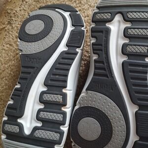 Alegria by PG Lite Womens RRSOL-8132 Grey White Slip Resistant Sneakers Sz 38.5